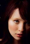 Emily Browning photo